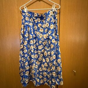 Ann Taylor Blue and Tan Floral A-Line Skirt